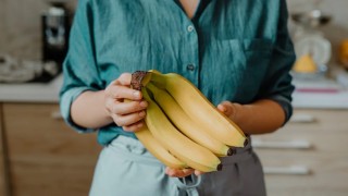 11 Evidence-Based Health Benefits of Bananas