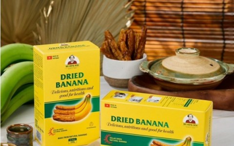 Điều gì xảy ra khi ăn chuối sấy và uống trà nóng hàng ngày?